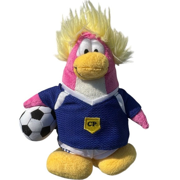 Disney Club Penguin Blue Soccer (F) S8 & Red Football S9 Players Plush Bundle - Picture 2 of 10